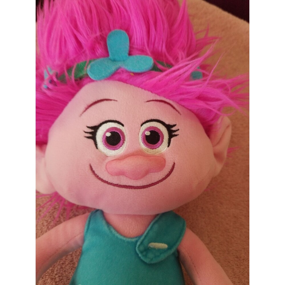 Trolls - Picture 2 of 4